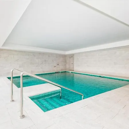 شقة Vivi Homes - Holly Pool, Sauna, Gym & Sea View *
