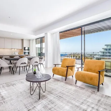 Vivi Homes - Holly Pool, Sauna, Gym & Sea View